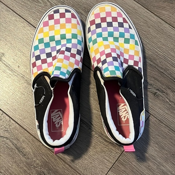Vans Shoes Checkered Rainbow Slip On Shoes Size 6 - Picture 1 of 7